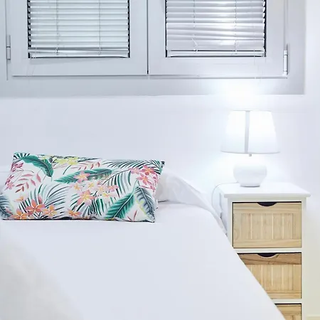 Arana By Basquehomes Apartment